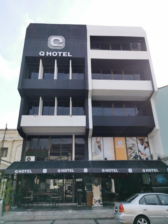 Q Capsule Hotel George Town Dış mekan fotoğraf